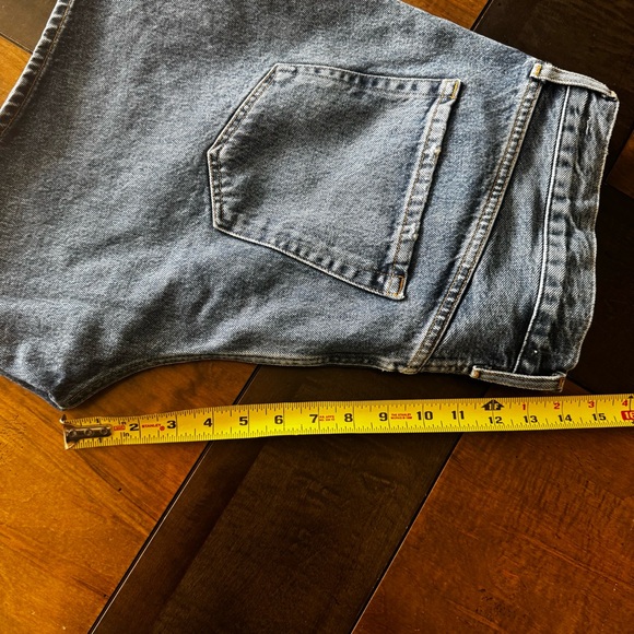 Citizens of Humanity Marlow Shorts - Picture 7 of 8